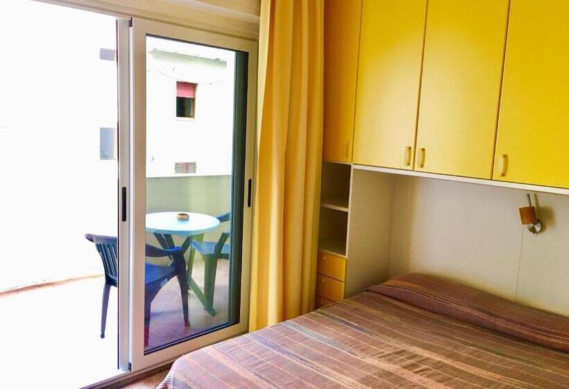 חדר סטנדרט, Catalan Room S