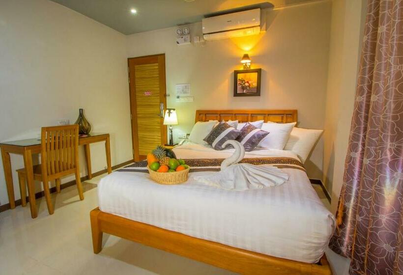 سوییت لوکس, Airport Comfort Inn Premium
