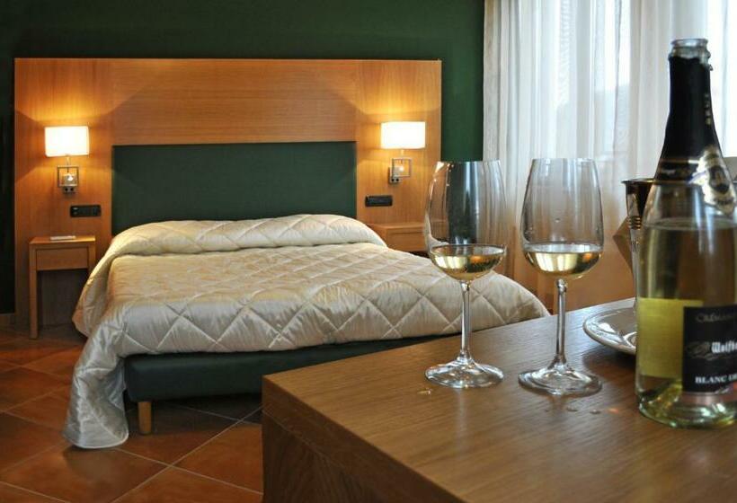سوییت, Mingone Hotel Ristorante