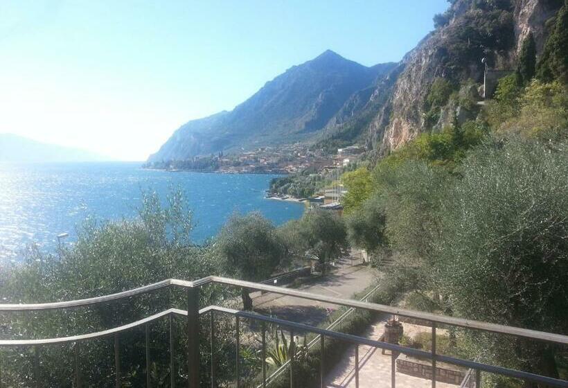 سوییت جونیور با بالکن, Locanda Ruscello Garnì