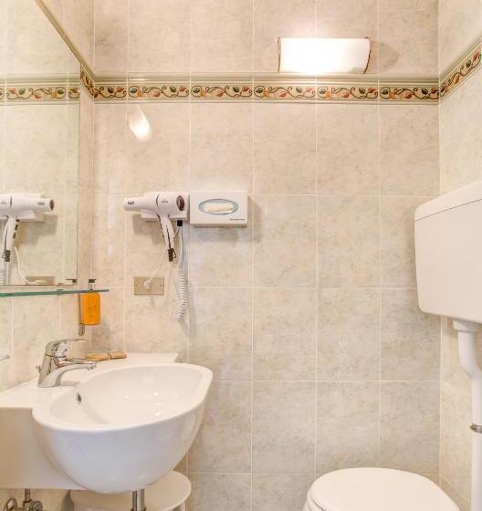Quarto Clássico, Orchidea