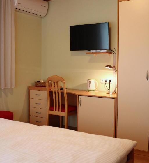 اتاق استاندارد, Bed And Breakfast Valjavec
