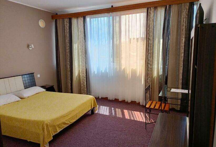 اتاق استاندارد, Aina Hôtel