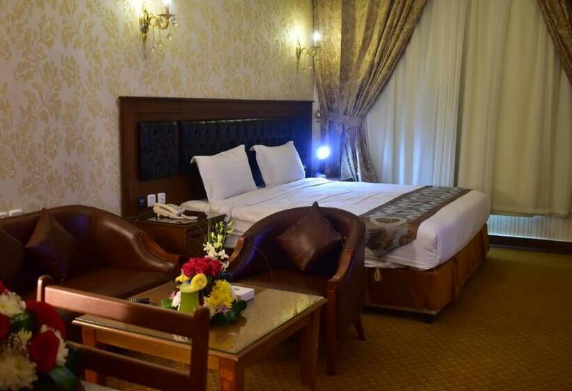 غرفة ديلوكس, Canary Beach