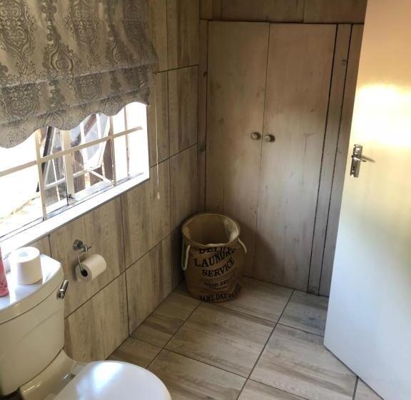 스탠다드 테라스 룸, Muco Guest House