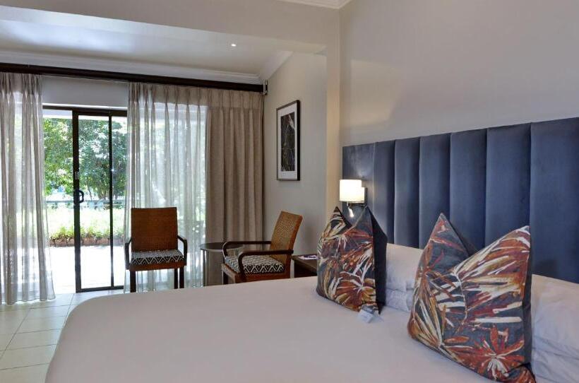 Номер Стандарт, Anew Resort Hunters Rest Rustenburg