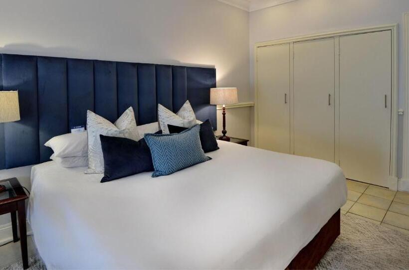 Президентский Люкс, Anew Resort Hunters Rest Rustenburg