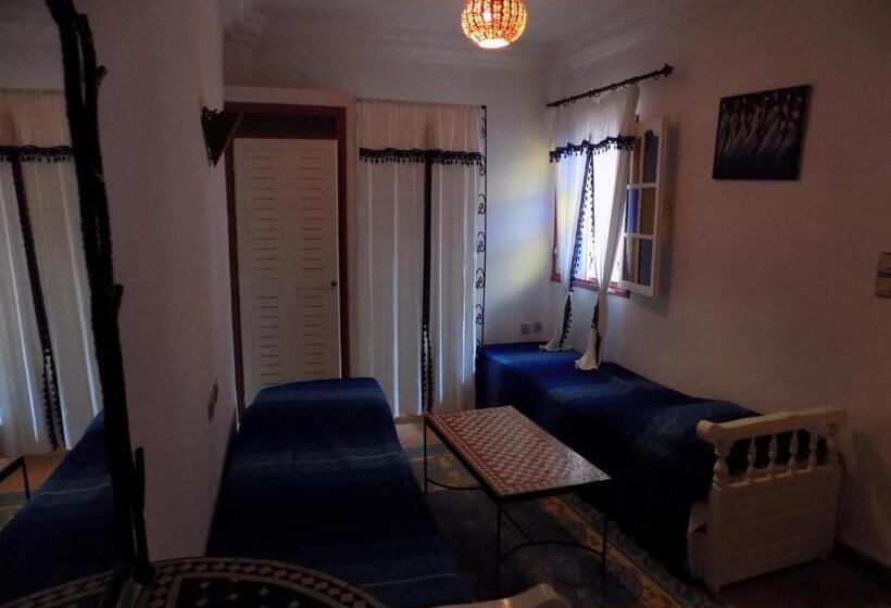 Номер Стандарт Трехместный, Hôtel Riad Gnaoua