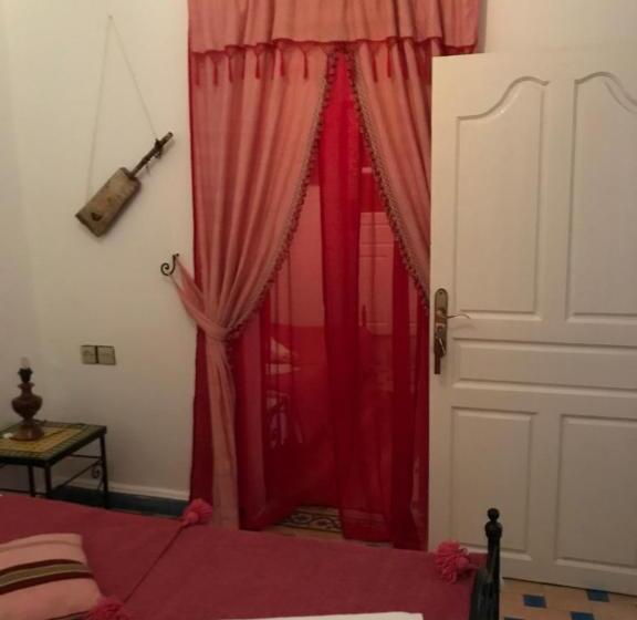 Номер Стандарт Трехместный, Hôtel Riad Gnaoua