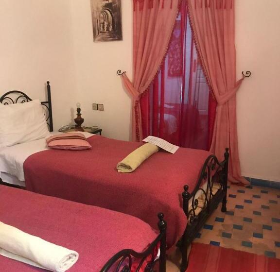 Номер Стандарт Трехместный, Hôtel Riad Gnaoua