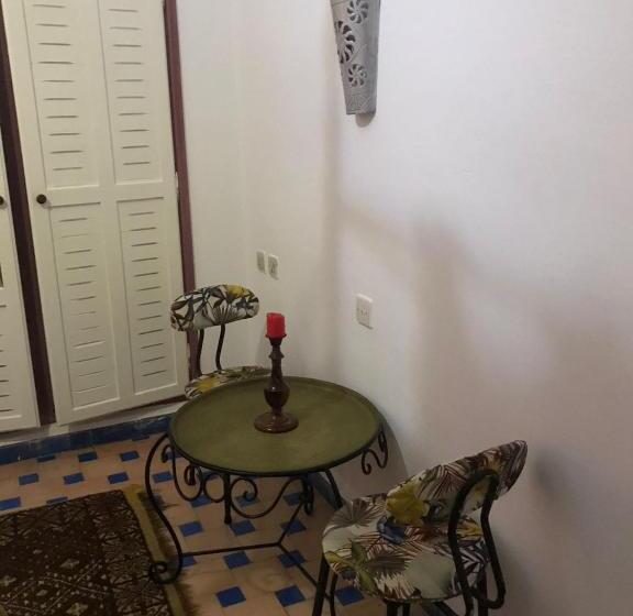 Люкс, Hôtel Riad Gnaoua
