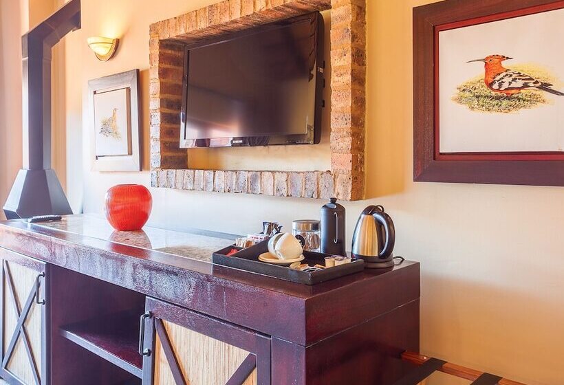 Люкс Повышенной Комфортности, Kloofzicht Lodge & Spa
