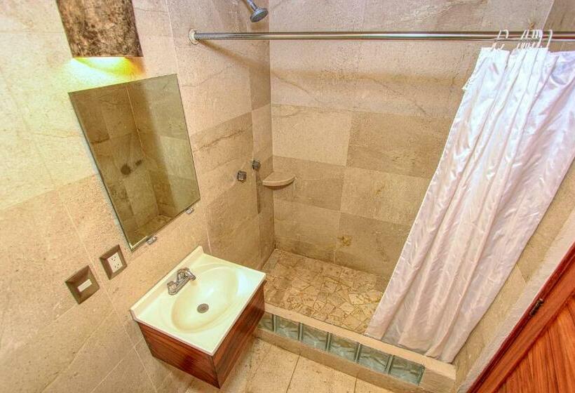 اتاق لوکس, La Vista