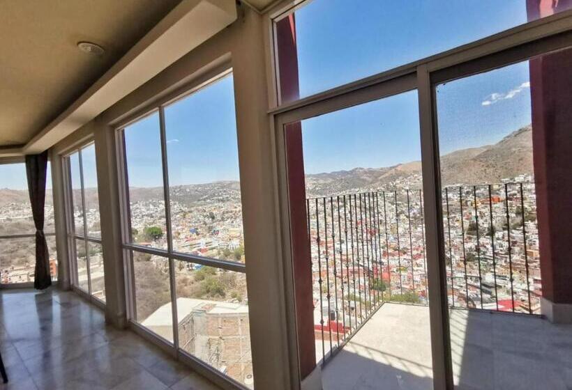مجموعه ویستا شهر, La Vista