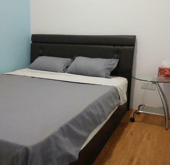 اتاق استاندارد, Moon Eleven Hostel Near Klia & Klia2