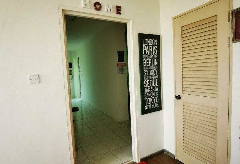 Номер Стандарт, Natol Homestay   Kuching