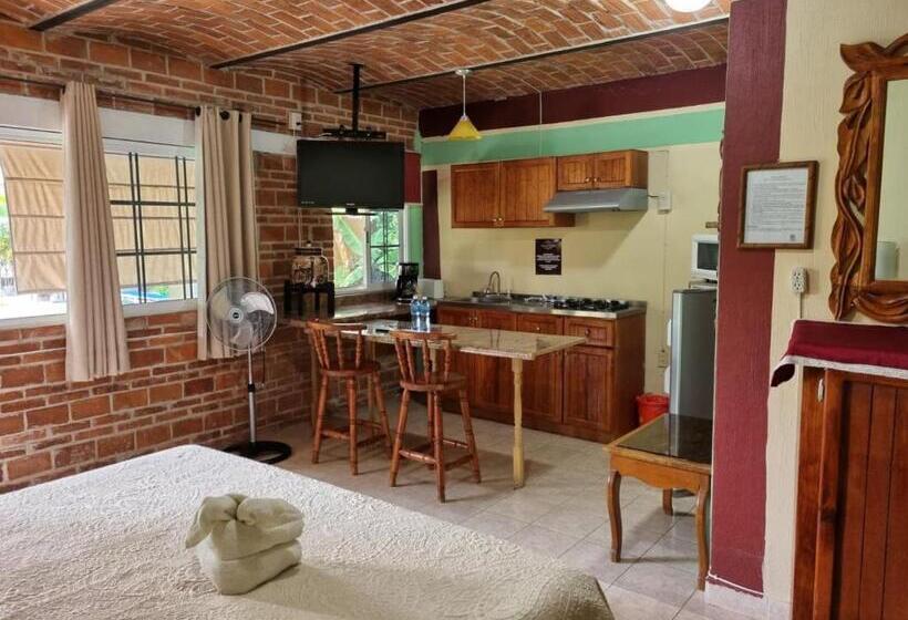 סוויטה עם ג'קוזי, Casa De La Abuela