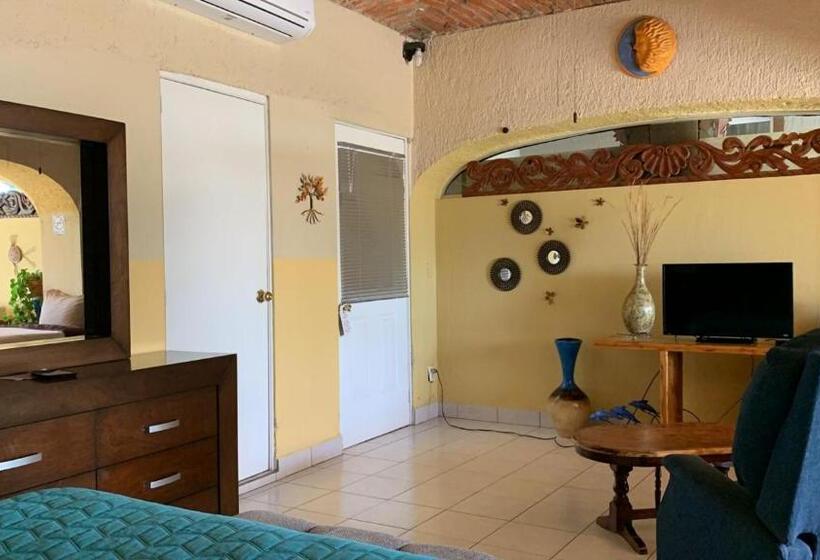 Estudi Estàndard Llit King, Casa De La Abuela