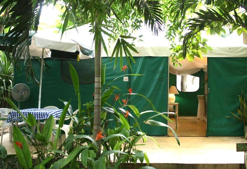 Tenda Superior, Junto Al Rio Bungalows & Suites