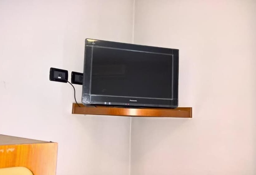 غرفة قياسية فردية, La Rotonda