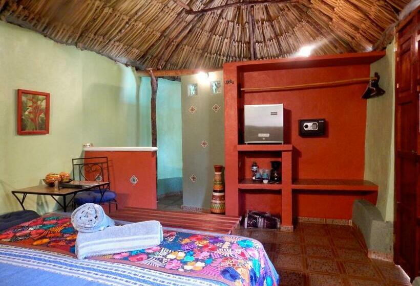 スタンダードバンガロー, The Pickled Onion Eco Boutique B&b