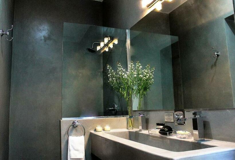 جناح, La Isabela Suites