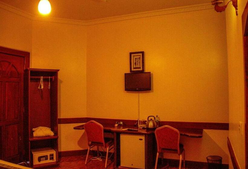 Номер Deluxe Одноместный, The Charity Hotel International