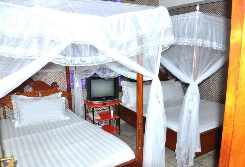اتاق لوکس, Sandton Hotel Kasese