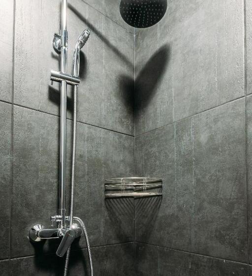 سرير فى غرفة مشتركه, Yard Hostel & Coffee