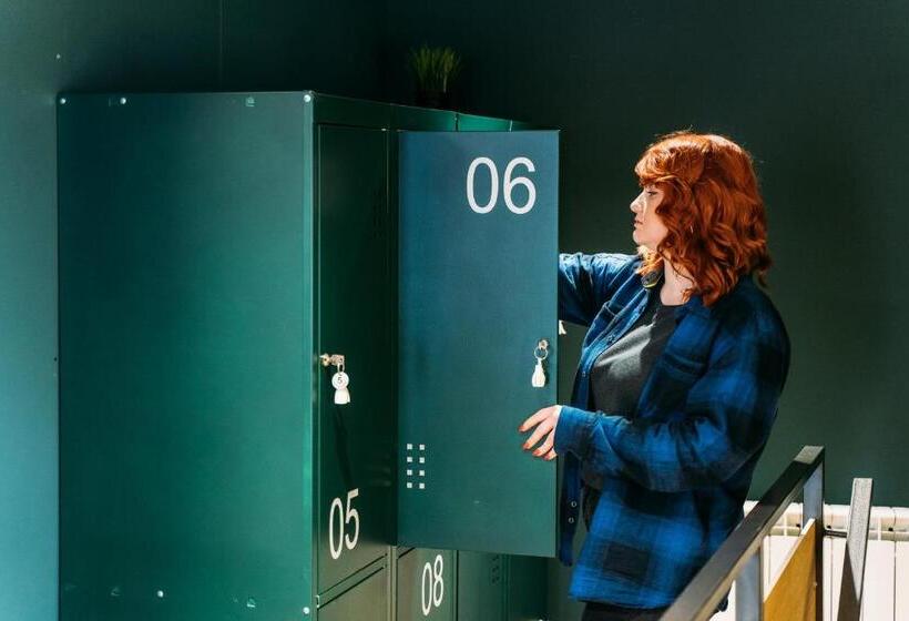 سرير فى غرفة مشتركه, Yard Hostel & Coffee