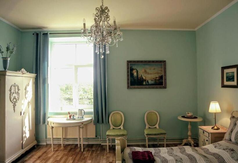 带大床的高级房间, Pension Grant Lux Znojmo