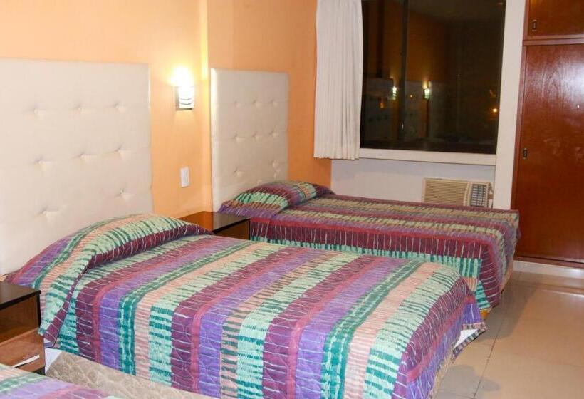 اتاق استاندارد سه نفره, Gran Hotel Canada