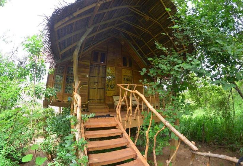 Дом 1 Спальня, Habarana Tree House Ambasewana Resort