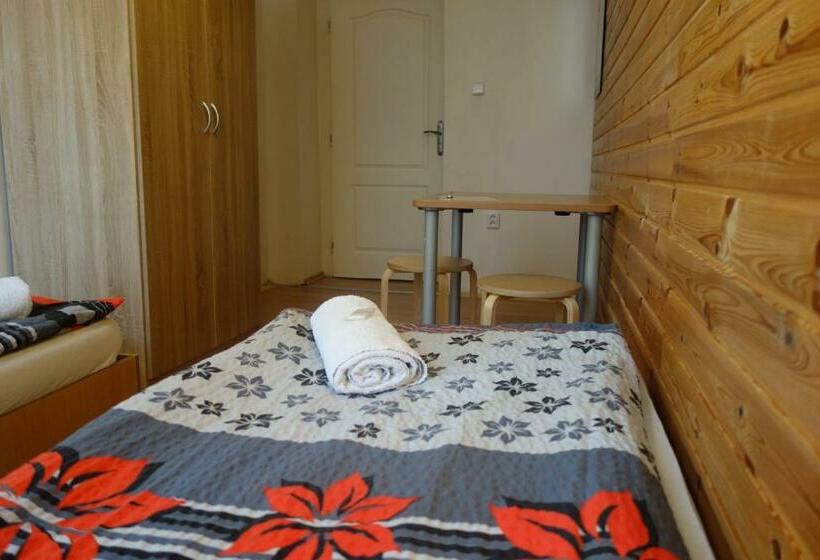 Quarto Estandar Banheiro Compartilhado, Hostel Bed   Breakfast Brno