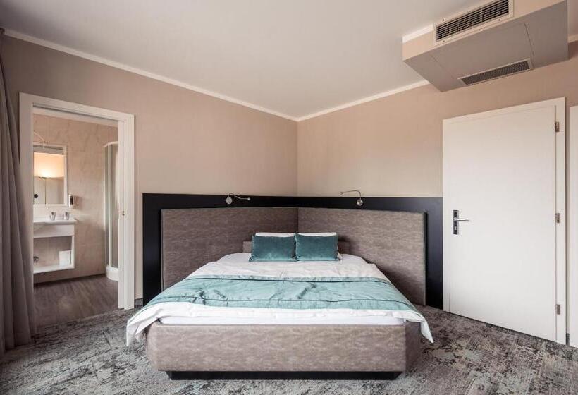 Comfort room with balcony, Felderer Boutique