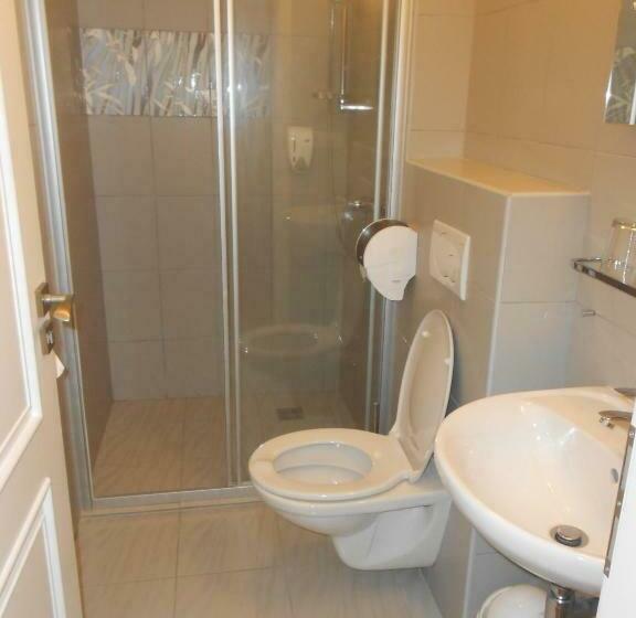 Номер Стандарт, Zamecky Hotel Lednice