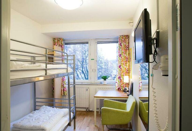 اتاق استاندارد با سرویس بهداشتی مشترک, Backpackers Göteborg