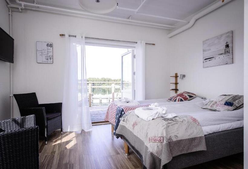 חדר סטנדרט עם מרפסת, Grebys Hotell & Restaurang