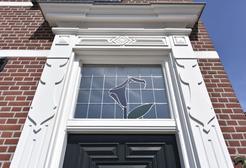 סטודיו סטנדרטי נוף לגינה, De Gravin