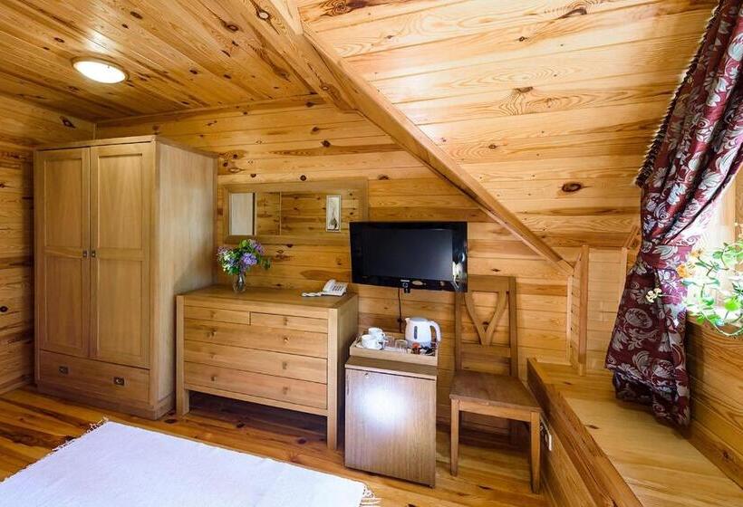 اتاق استاندارد, Svečių Namai Smalvas