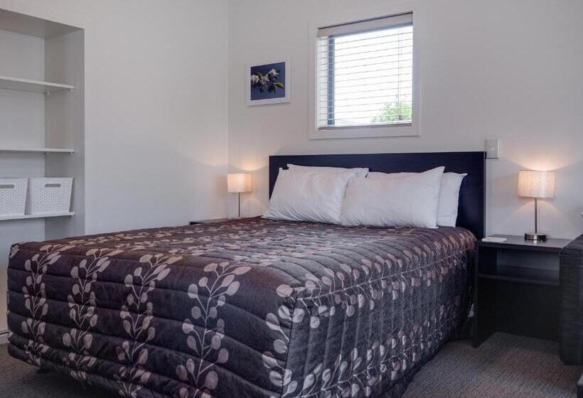 스위트, Anderson Park Motel