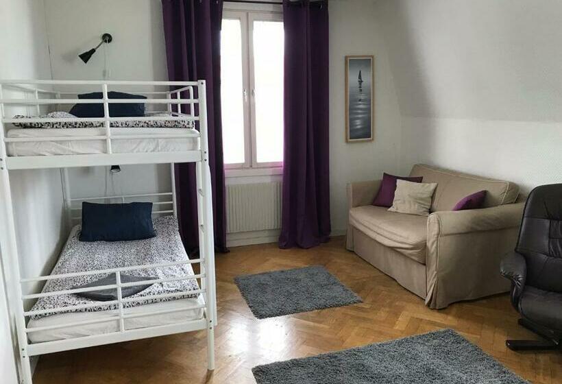 Семейный Номер, Gävle Bed & Breakfast