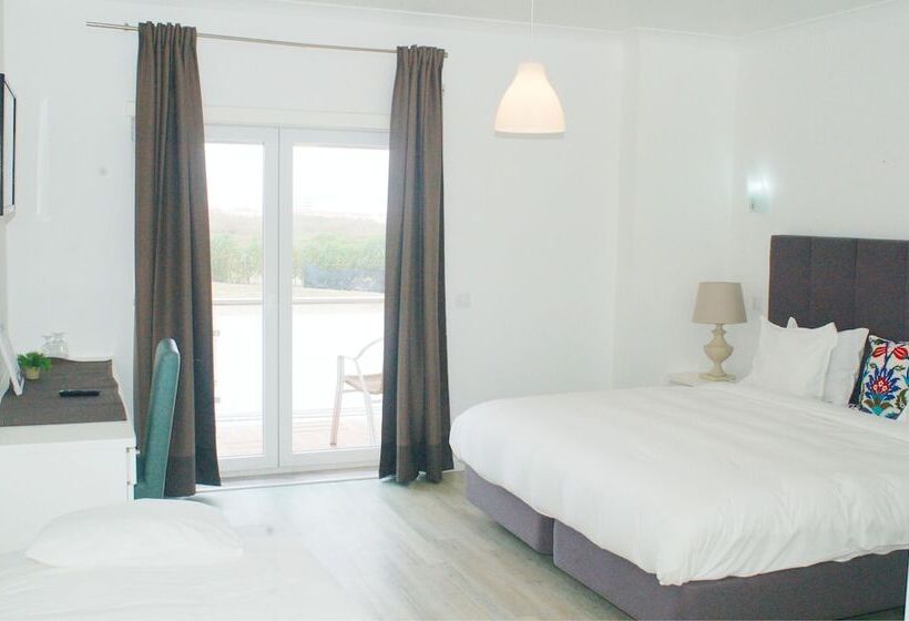 Семейный Номер, Baleal Spot