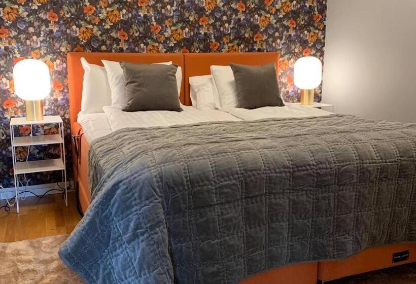 Family Suite, L Ronja