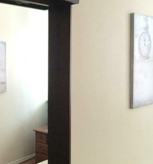اتاق استاندارد یک تخته با سرویس بهداشتی مشترک, Linne Hostel