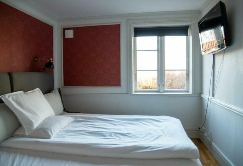 Standardrum Delat Badrum, Mamma Carinas Pensionat B&b
