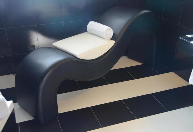 Номер Deluxe с Гидромассажем, Vinyl M Hotel Design Inn