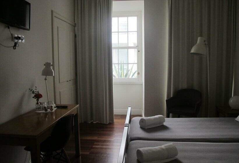 اتاق استاندارد, Azores Youth Hostels   Sao Miguel