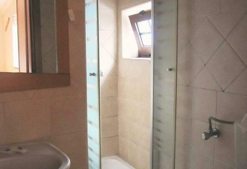Номер Стандарт Трехместный, Abrigo Da Estrela