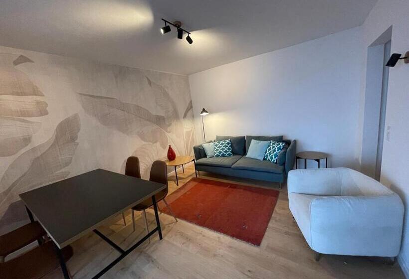 1 Bedroom Apartment Lake View, Residenza Bettina Bnb & Ferienwohnungen